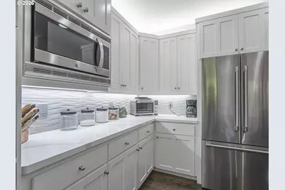 14402 SE Donatello Loop, Happy Valley, OR 97086 - Photo 13