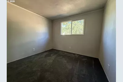 351 SE Darrell Ave, Winston, OR 97496 - Photo 15