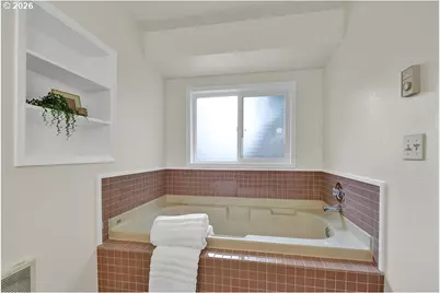 2372 S 22nd Ct, Florence, OR 97439 - Photo 21