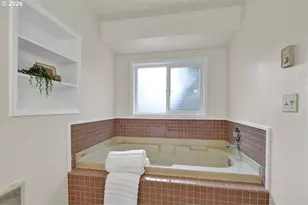 2372 S 22nd Ct, Florence, OR 97439 - Photo 21