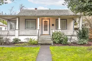 844 SE Cedar St, Hillsboro, OR 97123 - Photo 1