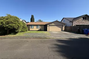 3145 NE Finale Ct, Salem, OR 97301 - Photo 5