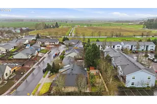 213 SW Blue Heron Ct, McMinnville, OR 97128 - Photo 41