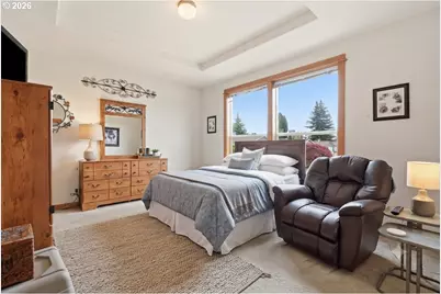 744 Saint James Pl, Molalla, OR 97038 - Photo 11