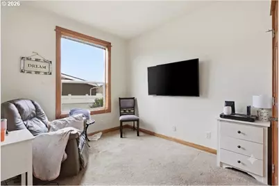 744 Saint James Pl, Molalla, OR 97038 - Photo 15
