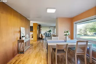 2840 Ferry St, Eugene, OR 97405 - Photo 11