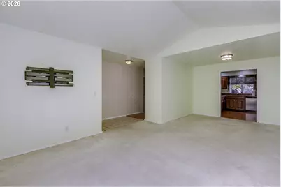 4445 Great Plains Dr NE, Salem, OR 97305 - Photo 5