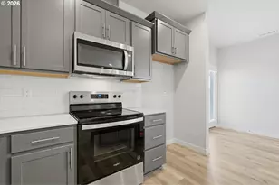 388 E Wilson St, Carlton, OR 97111 - Photo 17