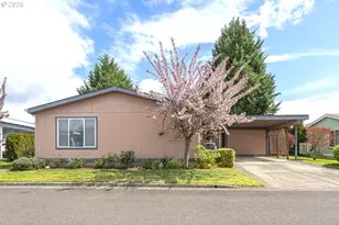 1230 SW Emma Dr, McMinnville, OR 97128 - Photo 1