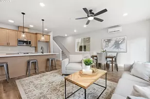 13120 Seasons Ln, Oregon City, OR 97045 - Photo 3