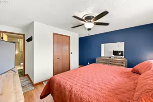 5327 NE Simpson St, Portland, OR 97218 - Photo 23