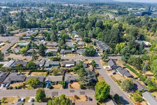 13560 SW Logan St, Beaverton, OR 97005 - Photo 43