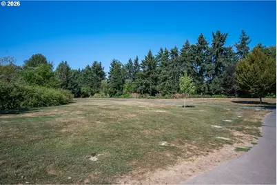13560 SW Logan St, Beaverton, OR 97005 - Photo 39
