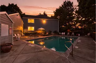17516 NW Springville Rd, Portland, OR 97229 - Photo 21