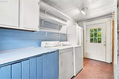 26 NE Stanton St, Portland, OR 97212 - Photo 39