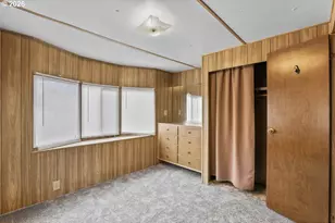 111 Briarwood Way, Grants Pass, OR 97526 - Photo 17