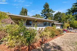 13241 SE Washington St, Portland, OR 97233 - Photo 3