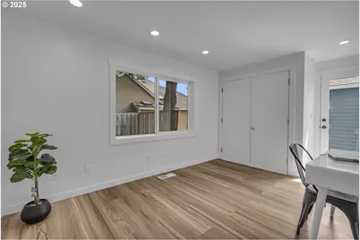 5375 NW Edgebrook Pl, Portland, OR 97229 - Photo 25