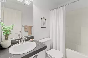 806 NW 118th Ave, Portland, OR 97229 - Photo 27