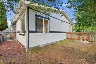 1655 S Elm St, Canby, OR 97013 - Photo 33