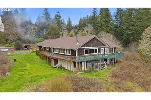 67714 N Bay Rd, North Bend, OR 97459 - Photo 5