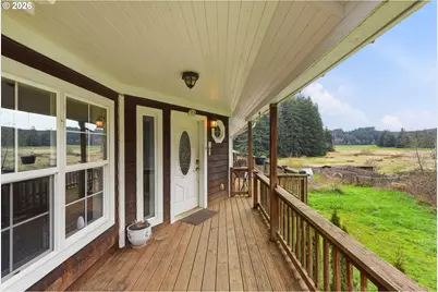 67714 N Bay Rd, North Bend, OR 97459 - Photo 7