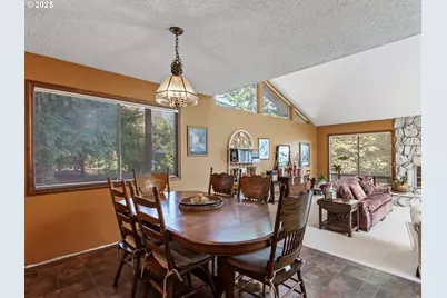 415 NW 117th St, Vancouver, WA 98685 - Photo 13