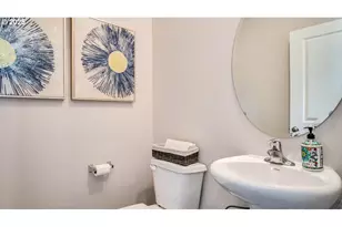 2945 U St, Springfield, OR 97477 - Photo 3