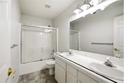 19180 NW Northshore Ct, Portland, OR 97229 - Photo 31