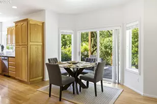 19180 NW Northshore Ct, Portland, OR 97229 - Photo 15