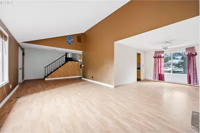 2940 SE Oak St, Hillsboro, OR 97123 - Photo 9