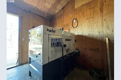 31367 Clarks Creek Rd, Mount Vernon, OR 97865 - Photo 37