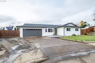 213 NW Lalack Ct, Dallas, OR 97338 - Photo 3