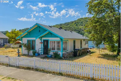 1566 SE Mill St, Roseburg, OR 97470 - Photo 1