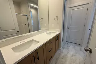 8605 NE 136th Ave, Vancouver, WA 98682 - Photo 7