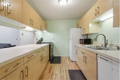 6208 NE 17th Ave #J73, Vancouver, WA 98665 - Photo 3