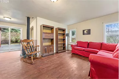 5253 SE Knapp St, Portland, OR 97206 - Photo 5