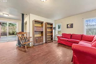 5253 SE Knapp St, Portland, OR 97206 - Photo 5