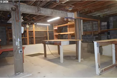 550 Riverview Dr, Salem, OR 97304 - Photo 15