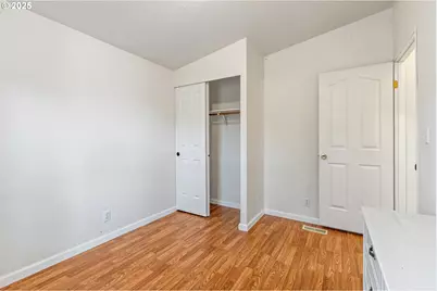 308 NW Civil Bend Ave, Winston, OR 97496 - Photo 29