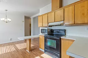 308 NW Civil Bend Ave, Winston, OR 97496 - Photo 19