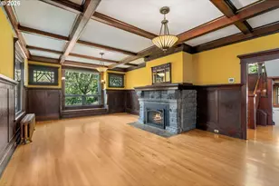 5086 Binns Hill Dr, Hood River, OR 97031 - Photo 11