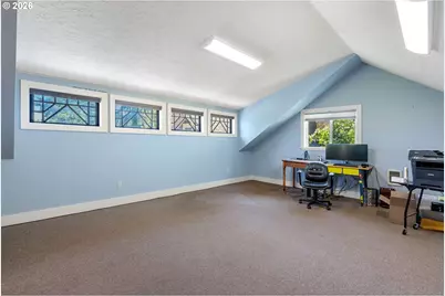 5086 Binns Hill Dr, Hood River, OR 97031 - Photo 43