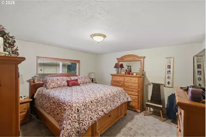 565 Shorepines Ave, Coos Bay, OR 97420 - Photo 31