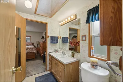 565 Shorepines Ave, Coos Bay, OR 97420 - Photo 25