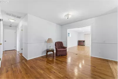 13045 SW Castlewood St, Beaverton, OR 97005 - Photo 5