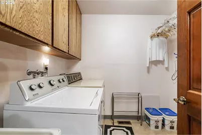 11895 SE Knee Ct, Happy Valley, OR 97086 - Photo 39