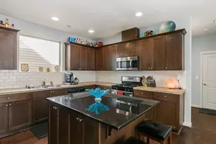 29082 SW Charlotte Ln, Wilsonville, OR 97070 - Photo 7