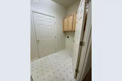 1044 Brotherton Ave, Eugene, OR 97404 - Photo 21