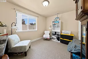 563 S State St, Sutherlin, OR 97479 - Photo 23